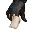 Protezione dito durante saldatura TIG in fibra di silice fermata da velcro Weldas 10-1099 - Tecnista