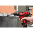 Trapano avvitatore compatto con 3 batterie 12 V 30 Nm MILWAUKEE M12 BDD-153C